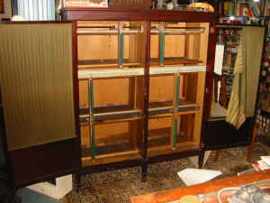 Vintage record online cabinet craigslist